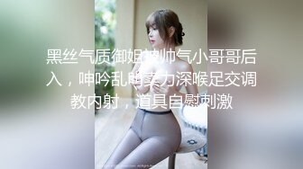 在家操少妇 这么粉嫩的穴 这么浪的白屁屁 不来个亲密接触亏了 戴什么套 偷偷摘了 最后来个体外