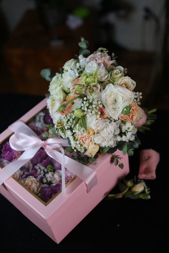 Classic(Bride bouquet ) - Los Angeles Florist - Pink Clover